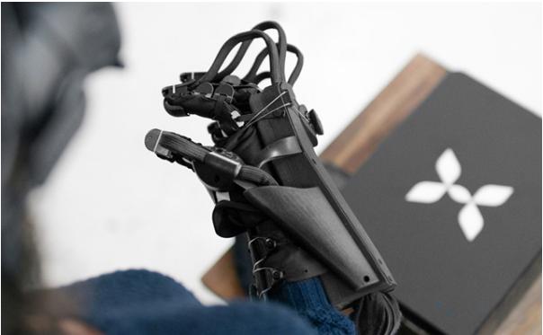 基于微流體技術(shù)的觸覺手套，讓虛擬世界的手擁有真實(shí)之感 - 汶顥股份