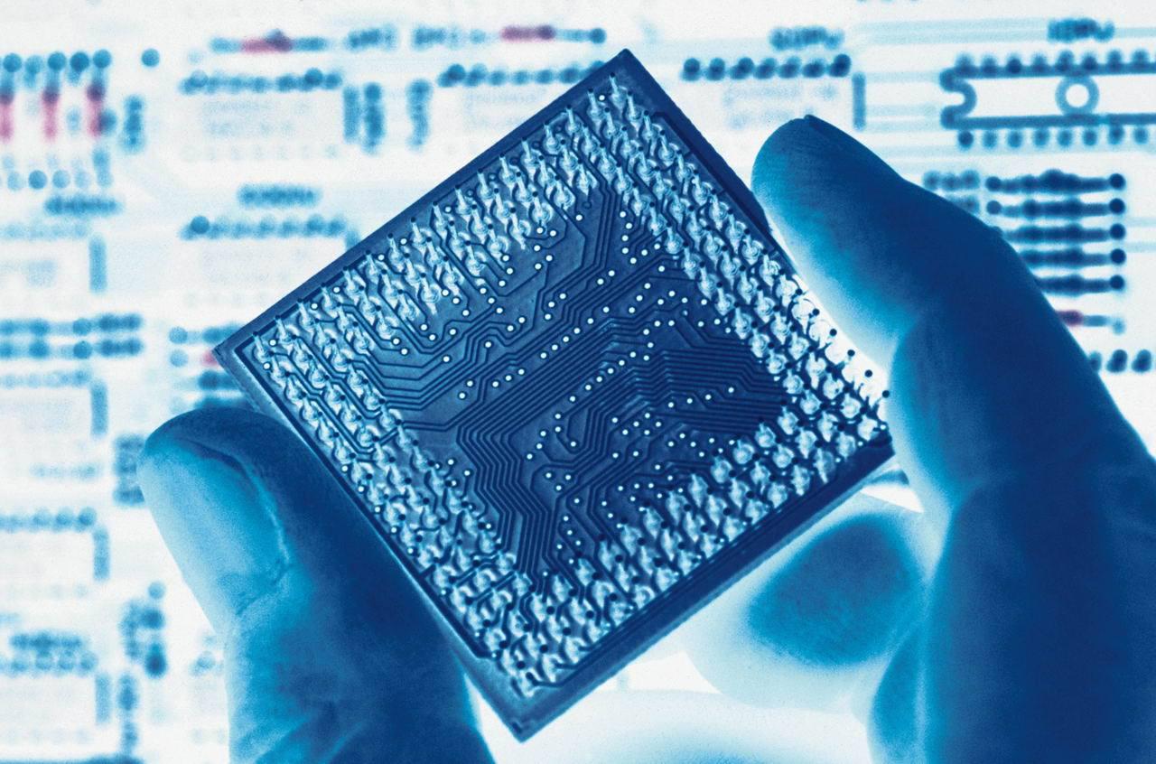 模擬血液視網膜屏障的微流控芯片