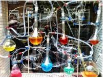 實驗室芯片和化學(xué)